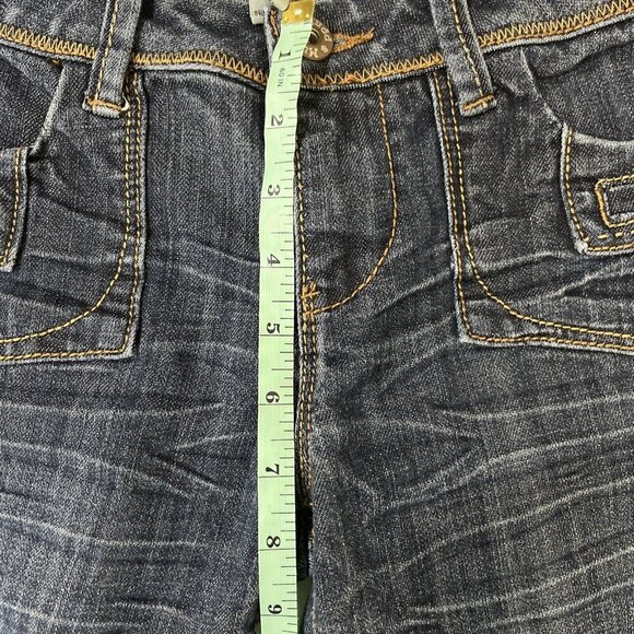 Mudd Womens Y2K Low Rise Roll Tab Capri Pants Size 7 Skimmer Cuffed Hem Whisker - Picture 6 of 7